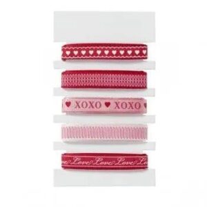 HEART AND LOVE RIBBONS